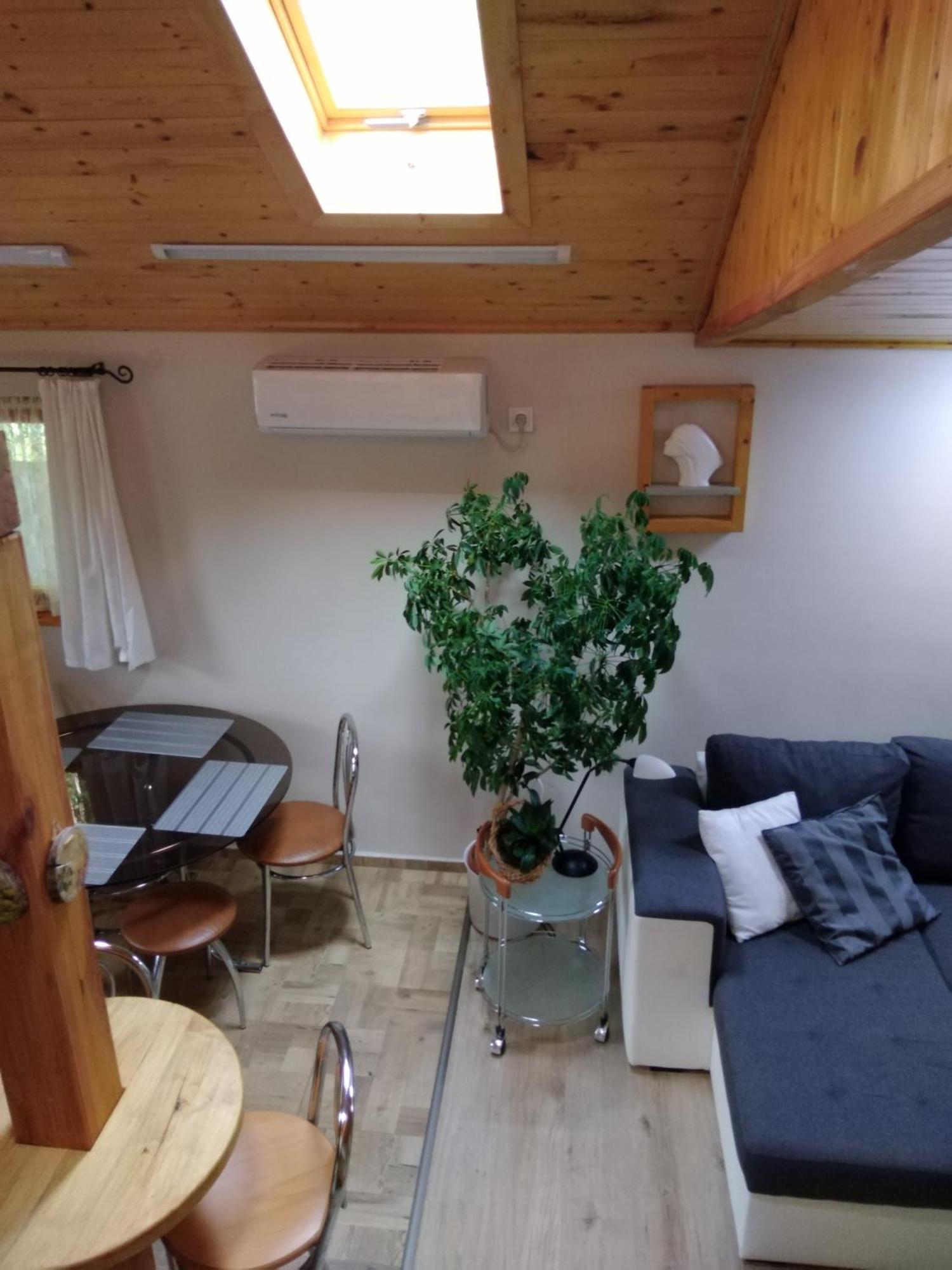Rozsadomb Apartman Zalakaros Exteriör bild