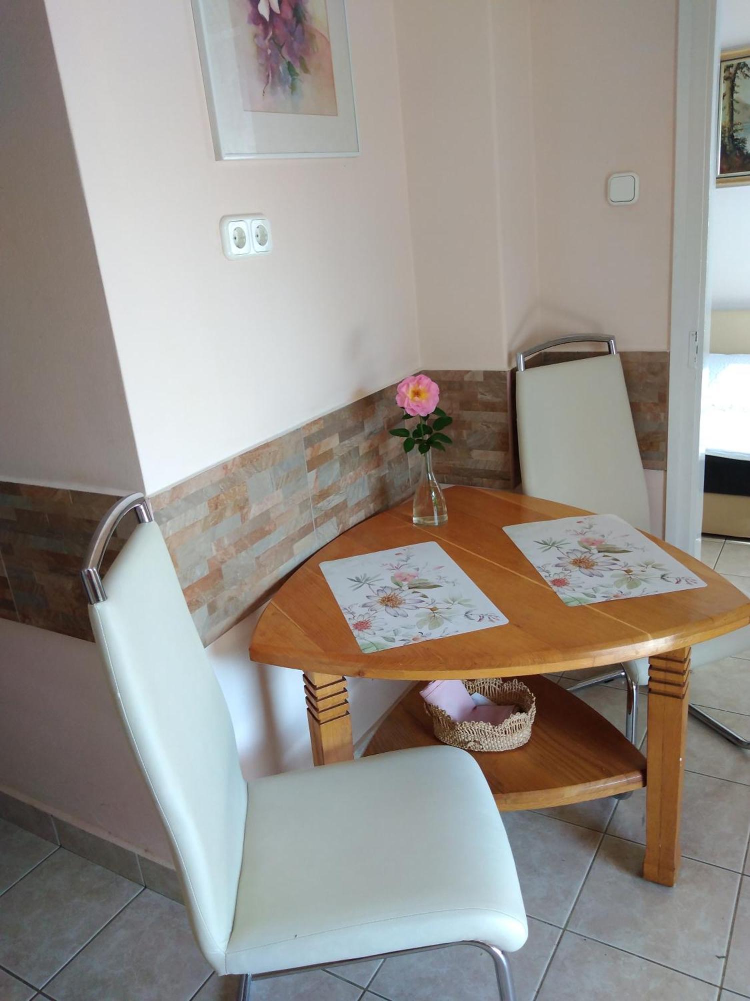 Rozsadomb Apartman Zalakaros Exteriör bild