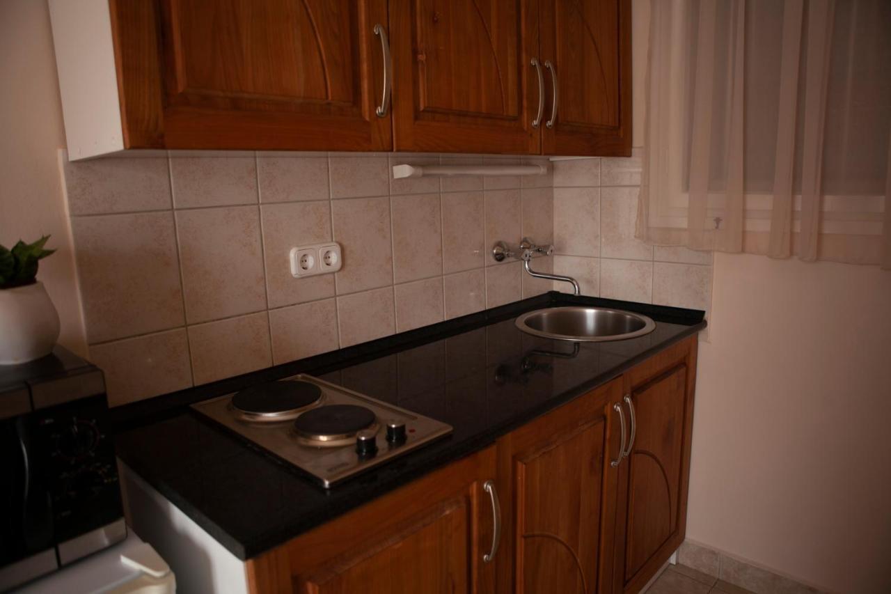 Rozsadomb Apartman Zalakaros Exteriör bild